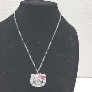 Hello Kitty pendant and necklace